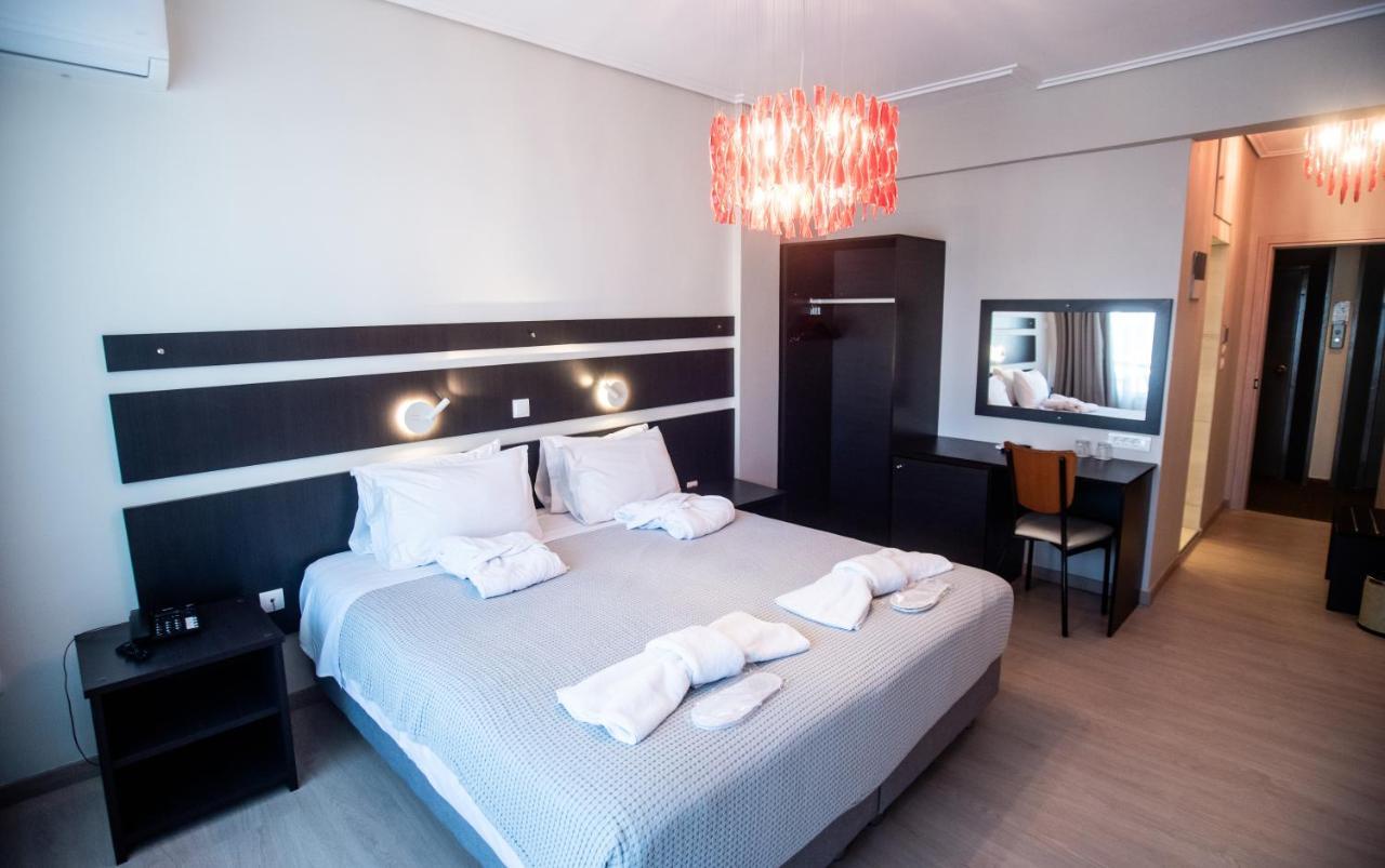 Hotel John's 3*
